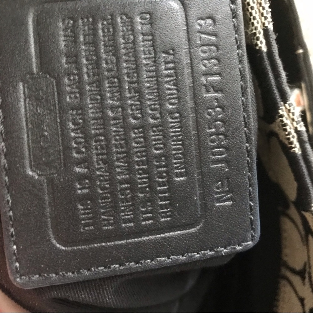 Coach handbag - Picture 7 of 10